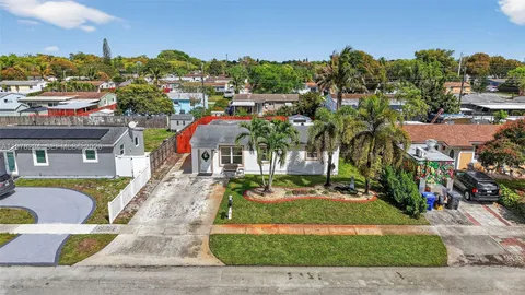 $450,000 | 731 North 69th Avenue, Hollywood, FL 33024