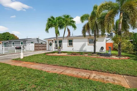 $450,000 | 731 North 69th Avenue, Hollywood, FL 33024
