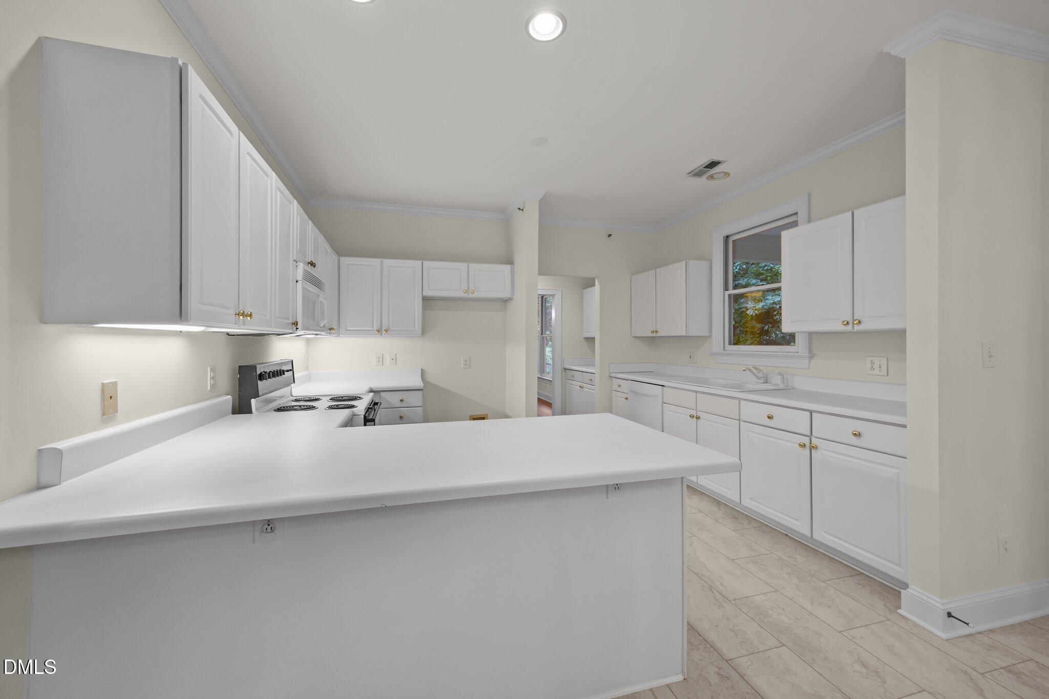 100 Edenburgh Road Raleigh, NC 27608 - Photo 34 of 52 56-web-or-mls-IMG_5280