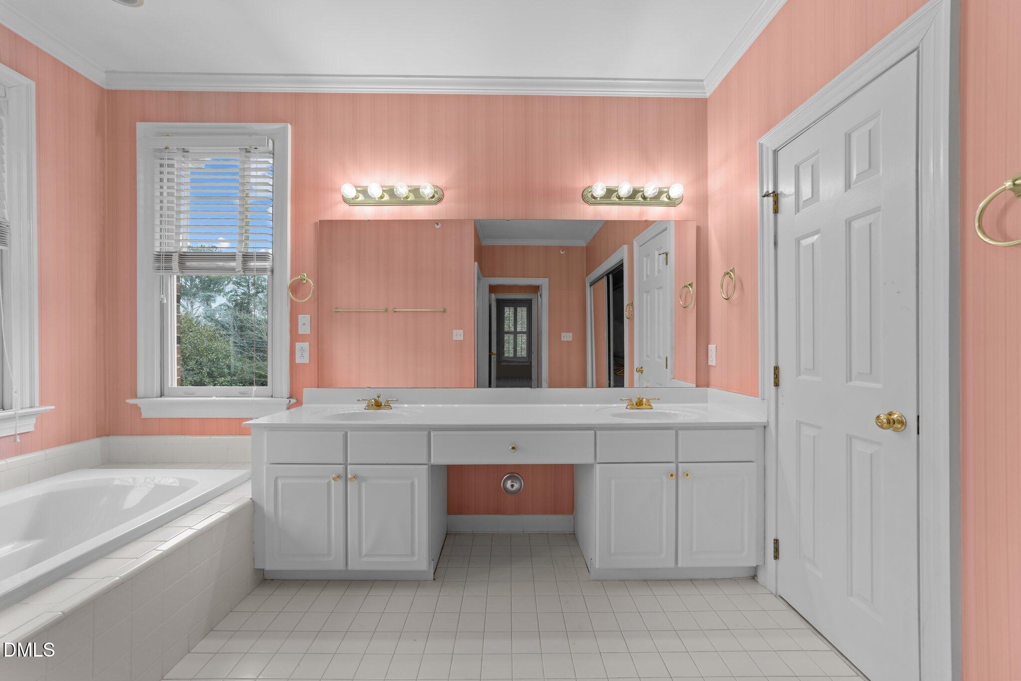 100 Edenburgh Road Raleigh, NC 27608 - Photo 37 of 52 24-web-or-mls-3D5A9979