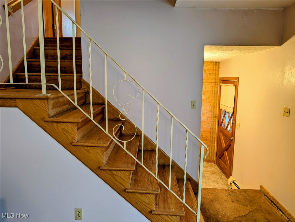 632 Center Road New Franklin, OH 44319 - Photo 12 of 26