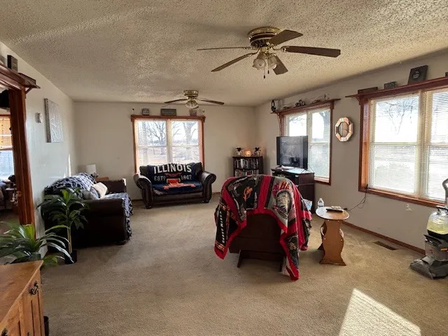 $119,000 | 5106 North Cunningham Avenue, Urbana, IL 61802