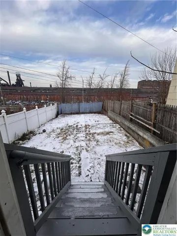 $1,850 | 1041 East 3rd Street, Bethlehem, PA 18015