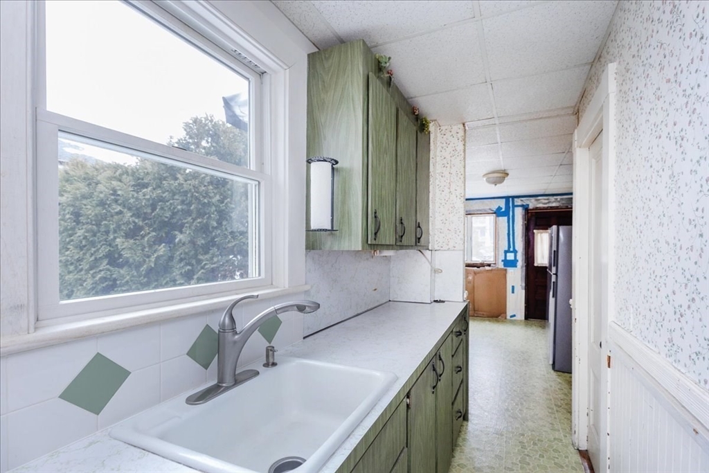 4 Fairview Road Salem, MA 01970 - Photo 22 of 41