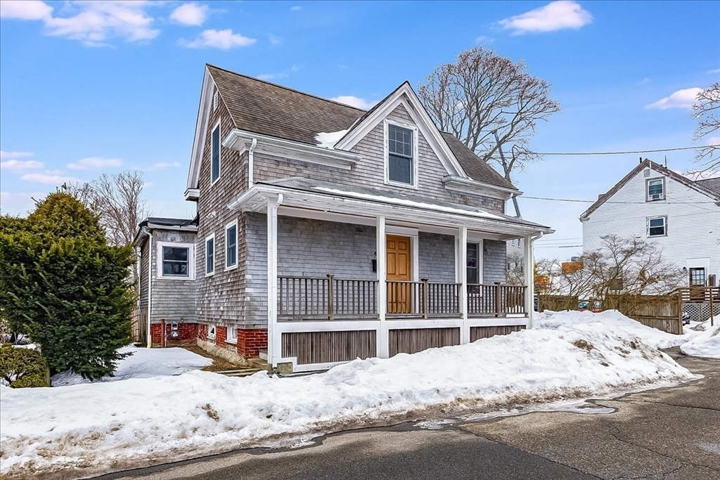 4 Fairview Road Salem, MA 01970 - Photo 3 of 41