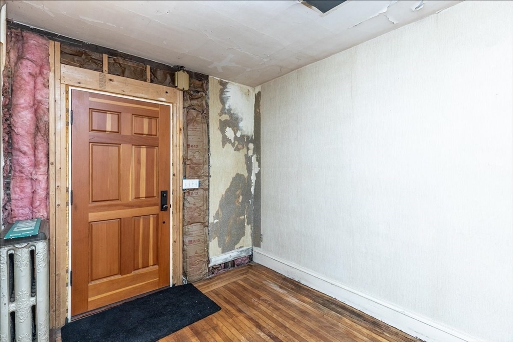 4 Fairview Road Salem, MA 01970 - Photo 4 of 41