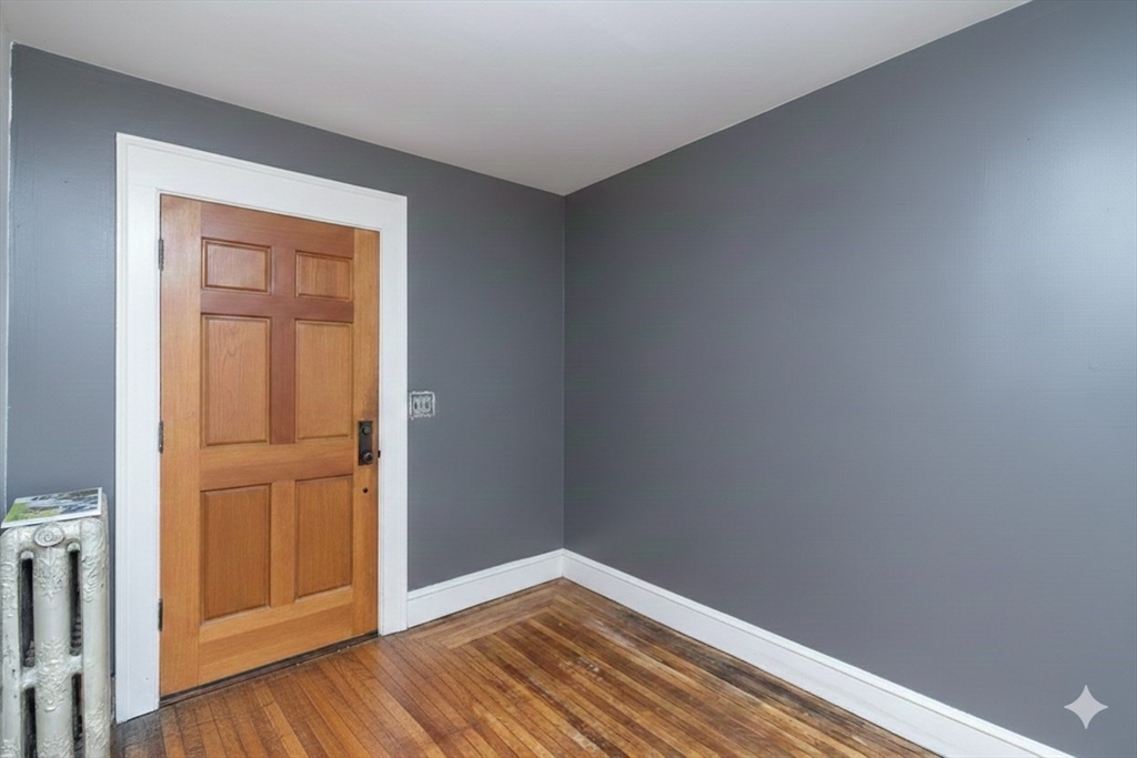 4 Fairview Road Salem, MA 01970 - Photo 5 of 41