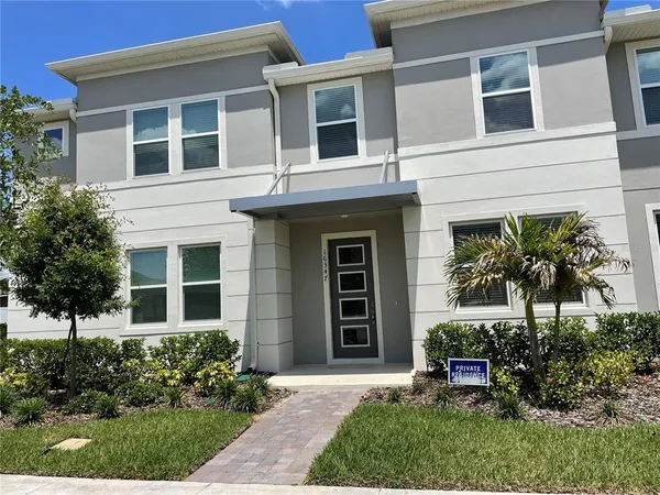 $2,600 | 16347 Prairie School Drive, Winter Garden, FL 34787