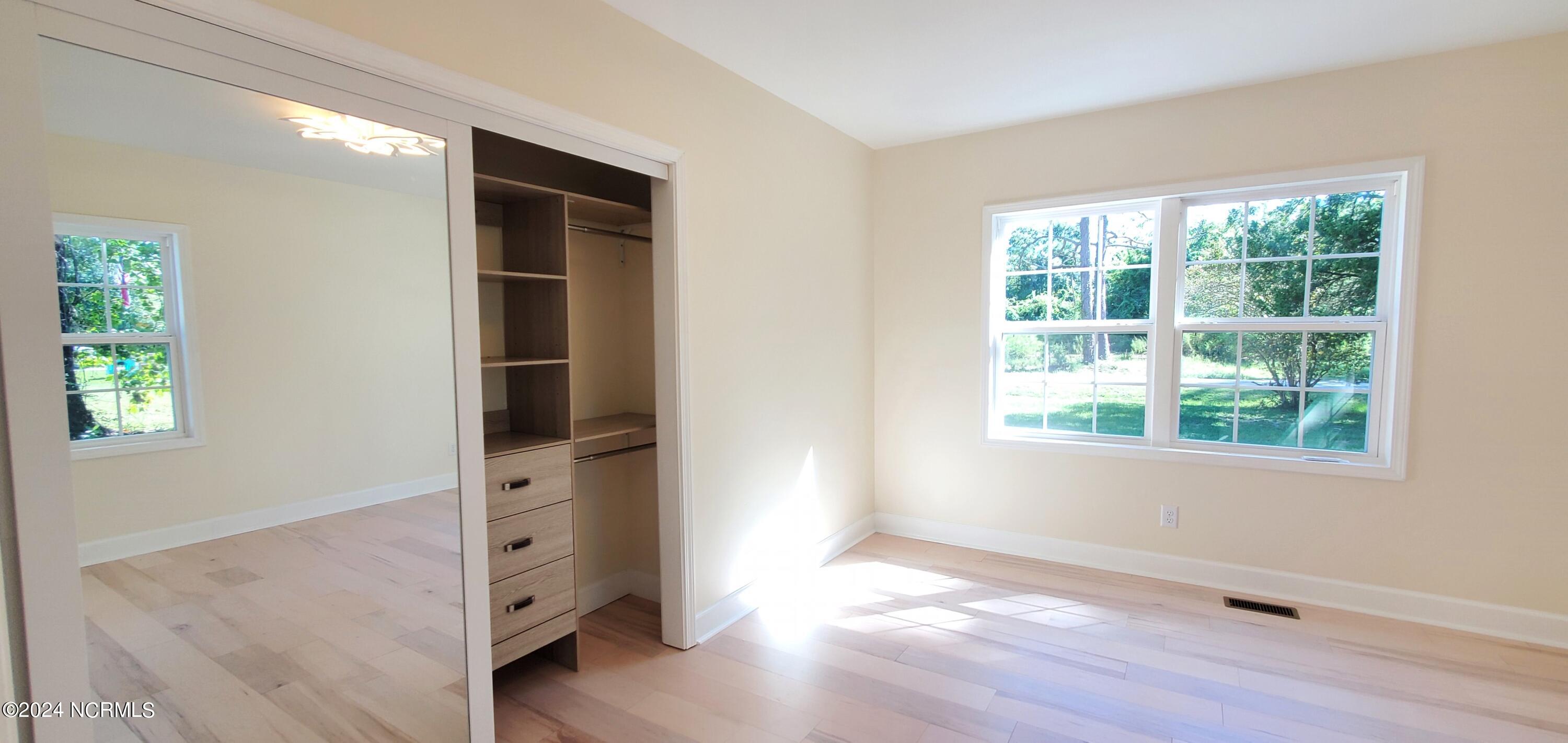 502 Sandy Point Road New Bern, NC 28560 - Photo 15 of 59 Primary Suite Closet