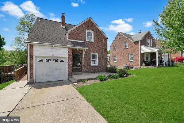 $350,000 | 308 Edgemore Road, Secane, PA 19018