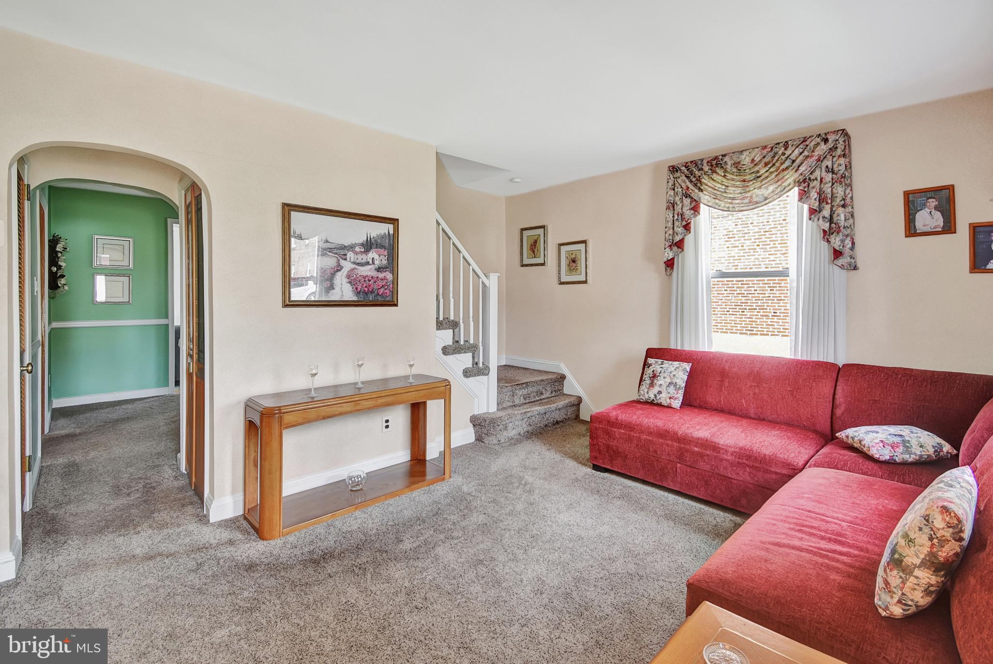 308 Edgemore Road Secane, PA 19018 - Photo 2 of 25 Living room