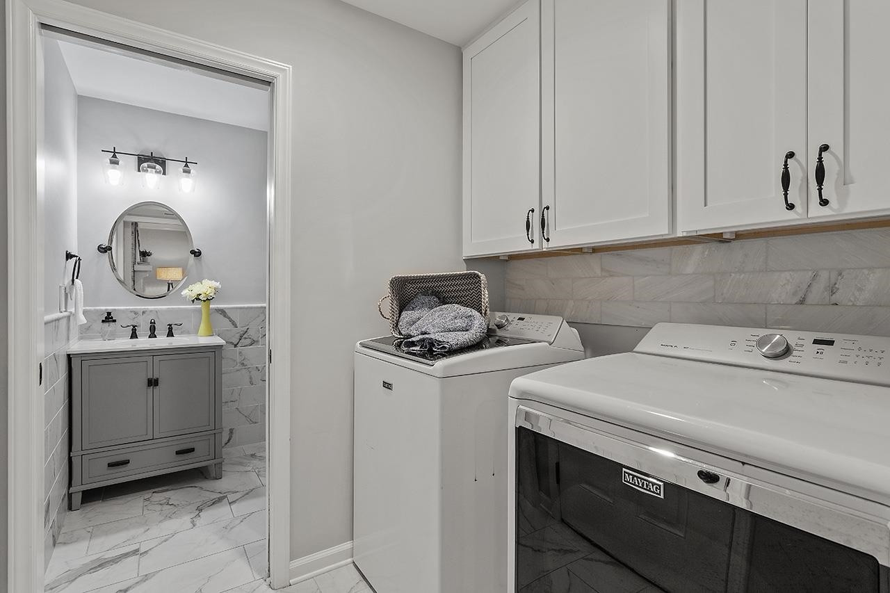 124 Bayleaf Drive Raleigh, NC 27615 - Photo 26 of 40 1st Floor Laundry Room
