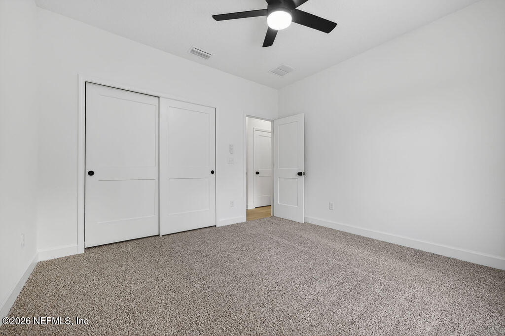 18 Bitterroot Avenue Middleburg, FL 32068 - Photo 13 of 27 8330NW188AVESTAKEFL-26