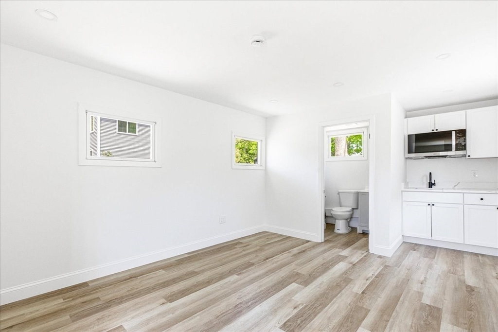 64 Rose Point Avenue Wareham, MA 02576 - Photo 31 of 37