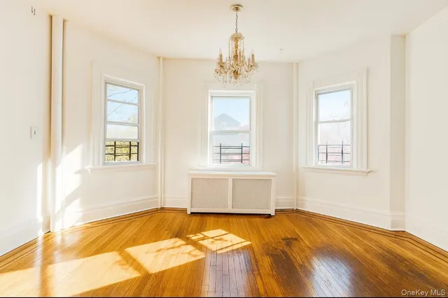 $3,350 | 194 Summit Avenue, Unit 2, Mount Vernon, NY 10550