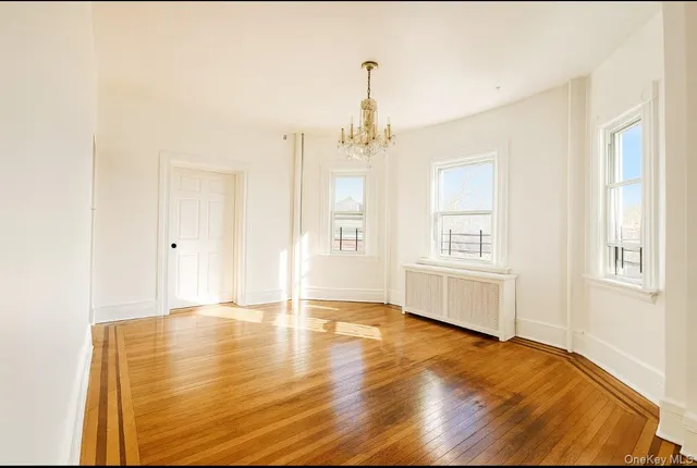 $3,350 | 194 Summit Avenue, Unit 2, Mount Vernon, NY 10550