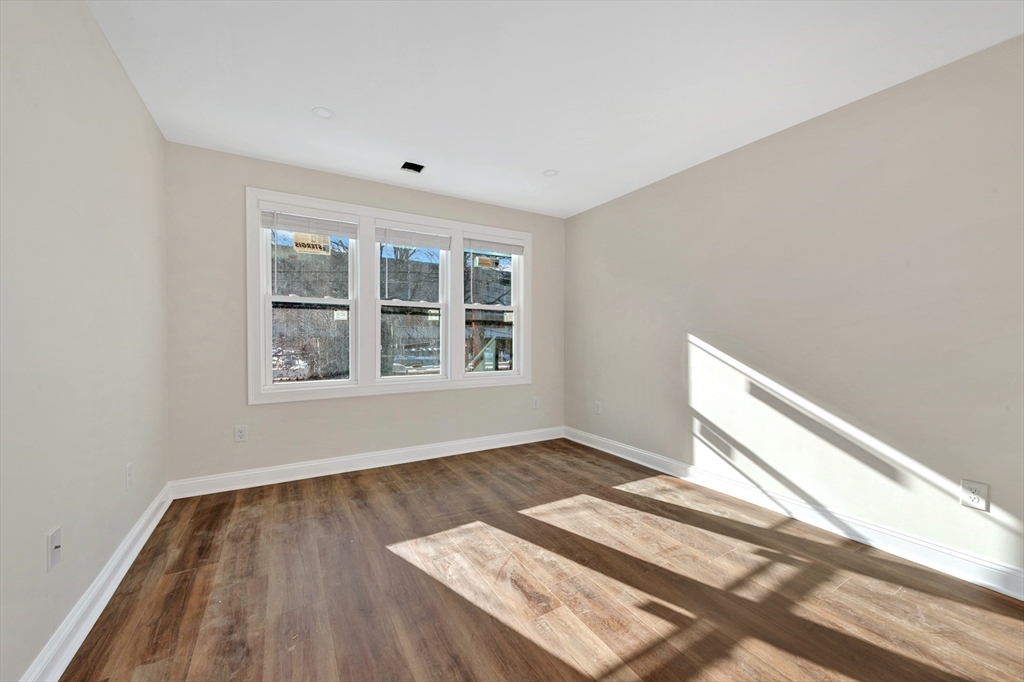 55-57 Bailey Road, Unit 2 Somerville, MA 02145 - Photo 8 of 13