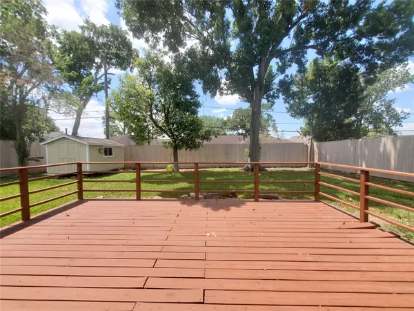 $3,300 | 5329 Pagewood Lane, Houston, TX 77056