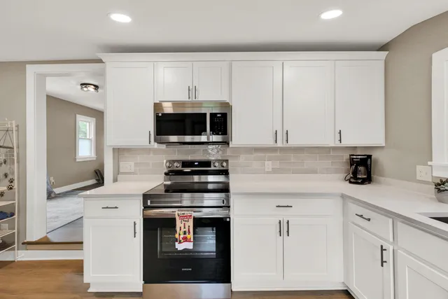 $189,500 | 4928 North 107th Street, Milwaukee, WI 53225