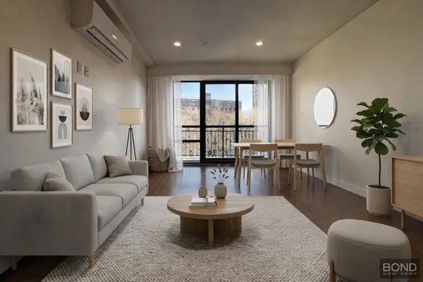 $4,400 | 252 Broadway, Unit 6D | Williamsburg