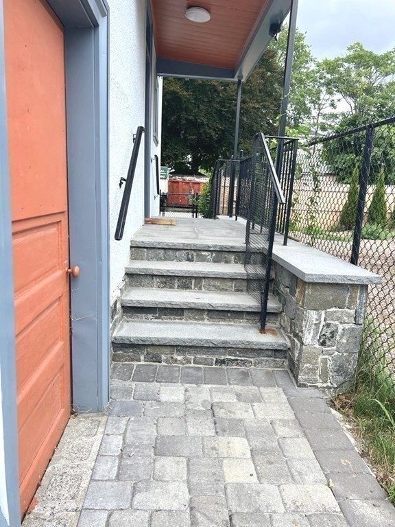 14 Wabash Avenue Worcester, MA 01604 - Photo 34 of 42