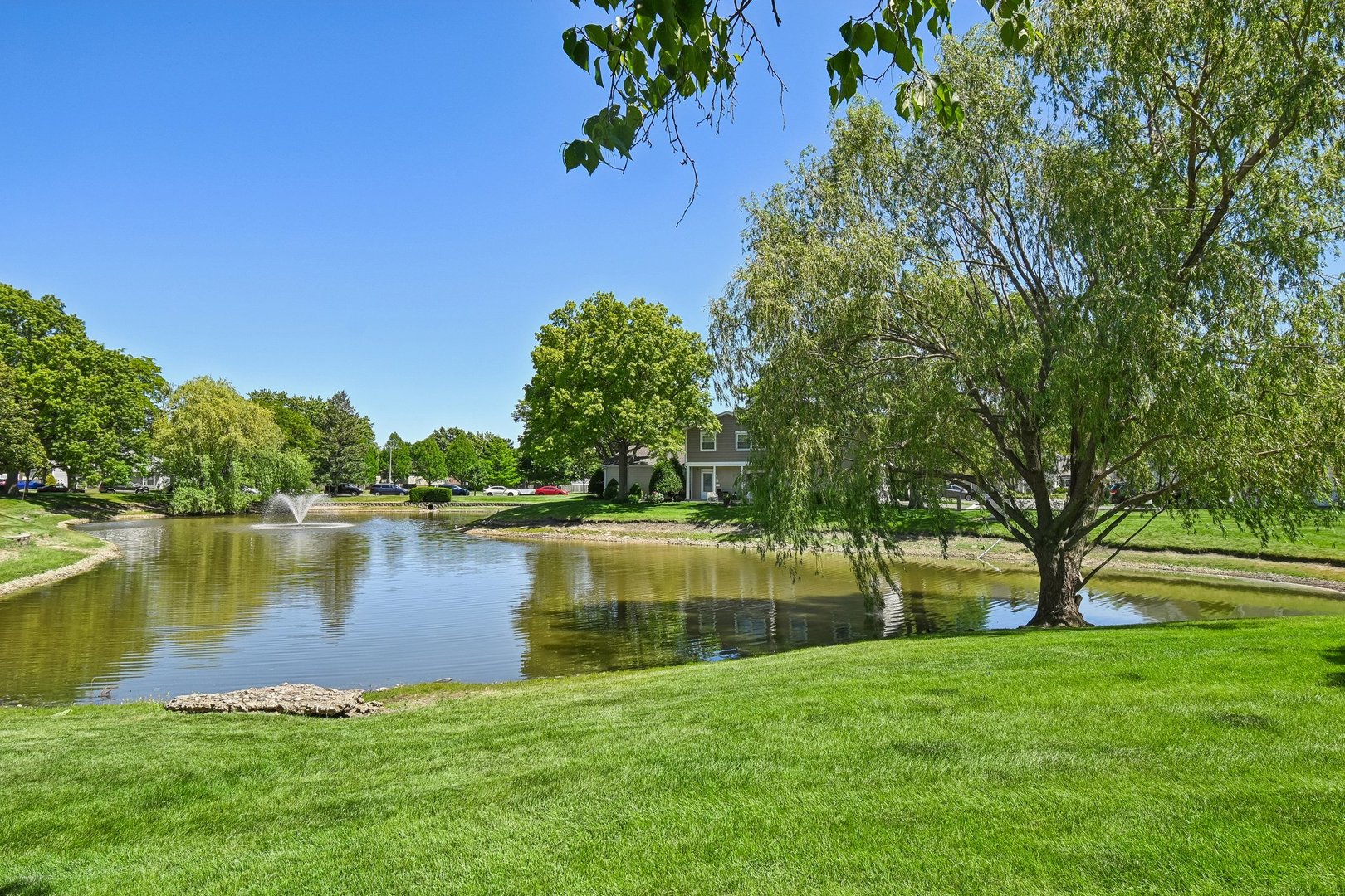 1302 Fall Court Wheeling, IL 60090 - Photo 25 of 29