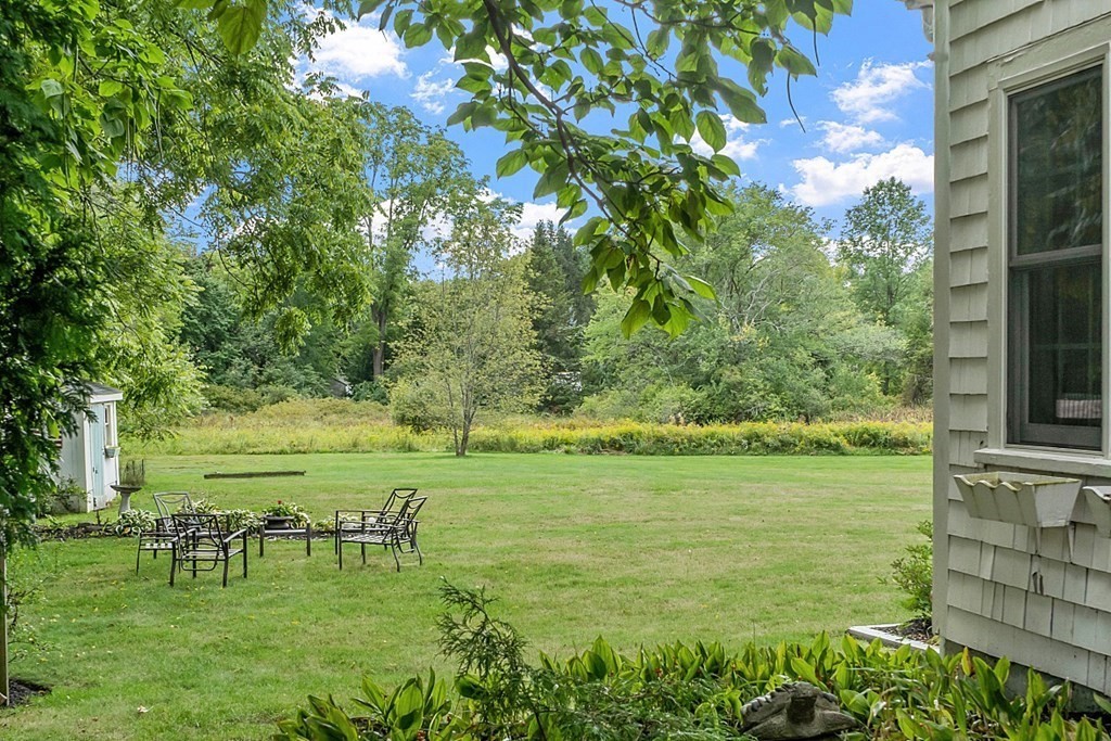 286 Lexington Road Concord, MA 01742 - Photo 40 of 41 a view of an ocean from a garden