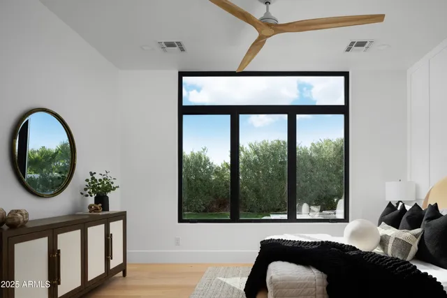 $2,350,000 | 4120 North 44th Place, Phoenix, AZ 85018