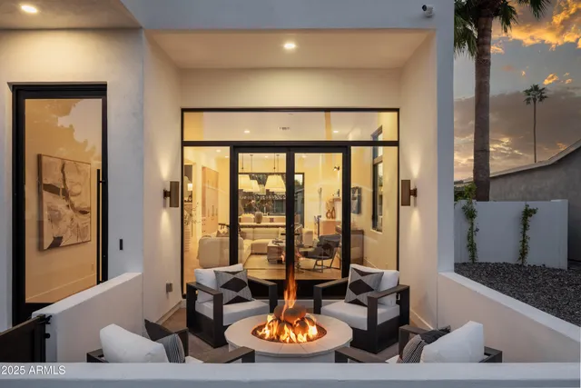 $2,350,000 | 4120 North 44th Place, Phoenix, AZ 85018