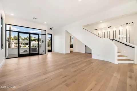 $2,249,000 | 4120 North 44th Place, Phoenix, AZ 85018