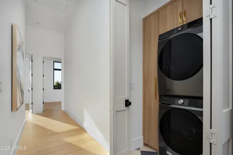 $2,350,000 | 4120 North 44th Place, Phoenix, AZ 85018