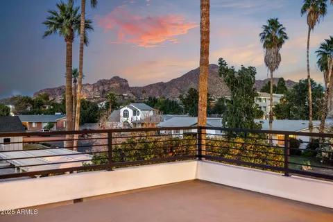 $2,275,000 | 4120 North 44th Place, Phoenix, AZ 85018