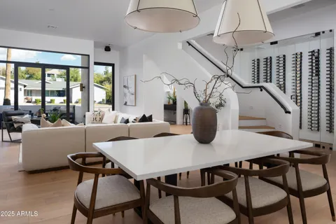 $2,275,000 | 4120 North 44th Place, Phoenix, AZ 85018