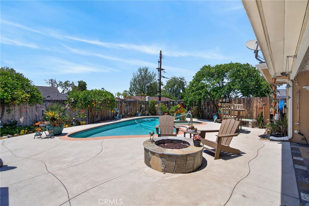5323 Falkirk Avenue Riverside, CA 92506 - Photo 37 of 43