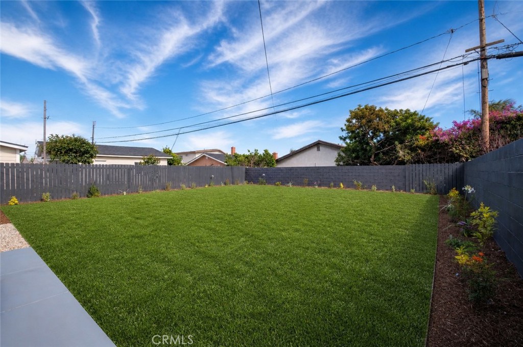 173 West 232nd Place Carson, CA 90745 - Photo 20 of 21