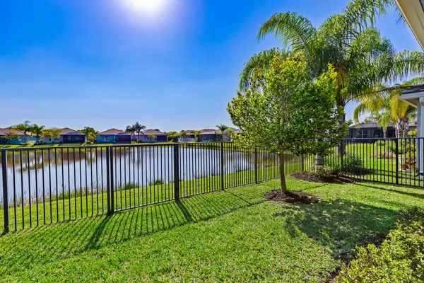 $399,900 | 12186 Southwest Jasper Lake Way, Port St. Lucie, FL 34987