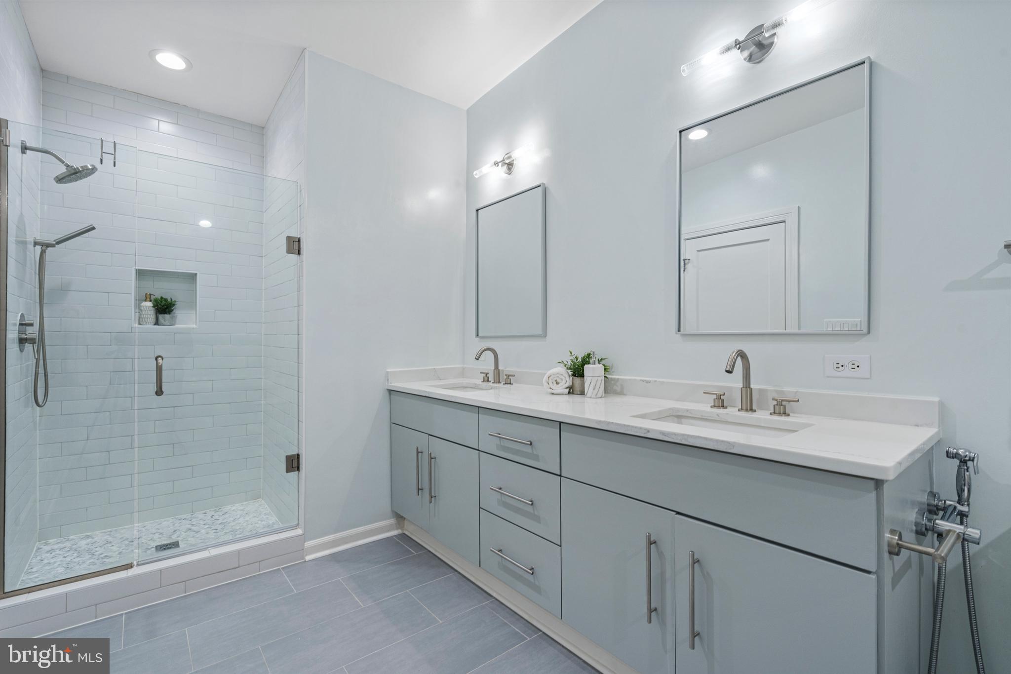 1111 M Street Northwest, Unit 7 Washington, DC 20005 - Photo 23 of 38 Double Vanity