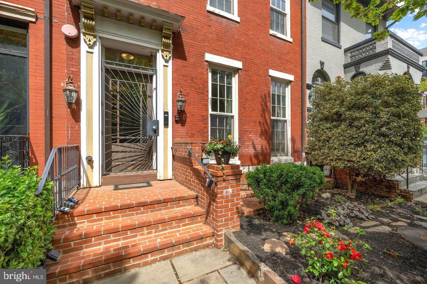 1111 M Street Northwest, Unit 7 Washington, DC 20005 - Photo 32 of 38 1111 M St, NW