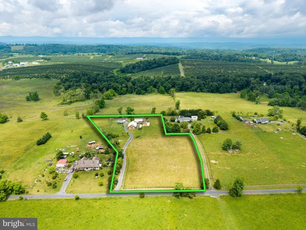 $345,000 | 867 Kibler Road, Quicksburg, VA 22847