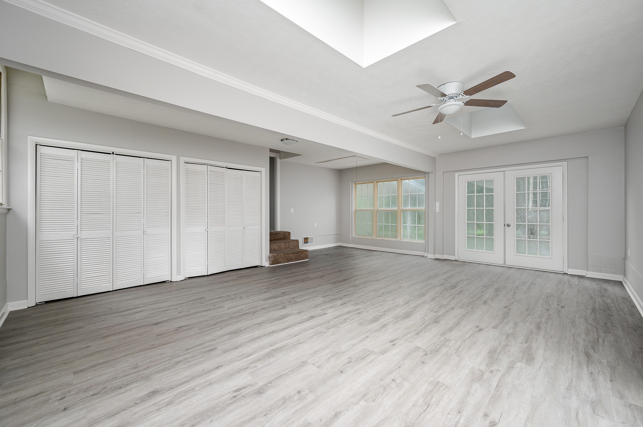 2015 Wolfe Road White Bluff, TN 37187 - Photo 10 of 21 Gallery Image 10