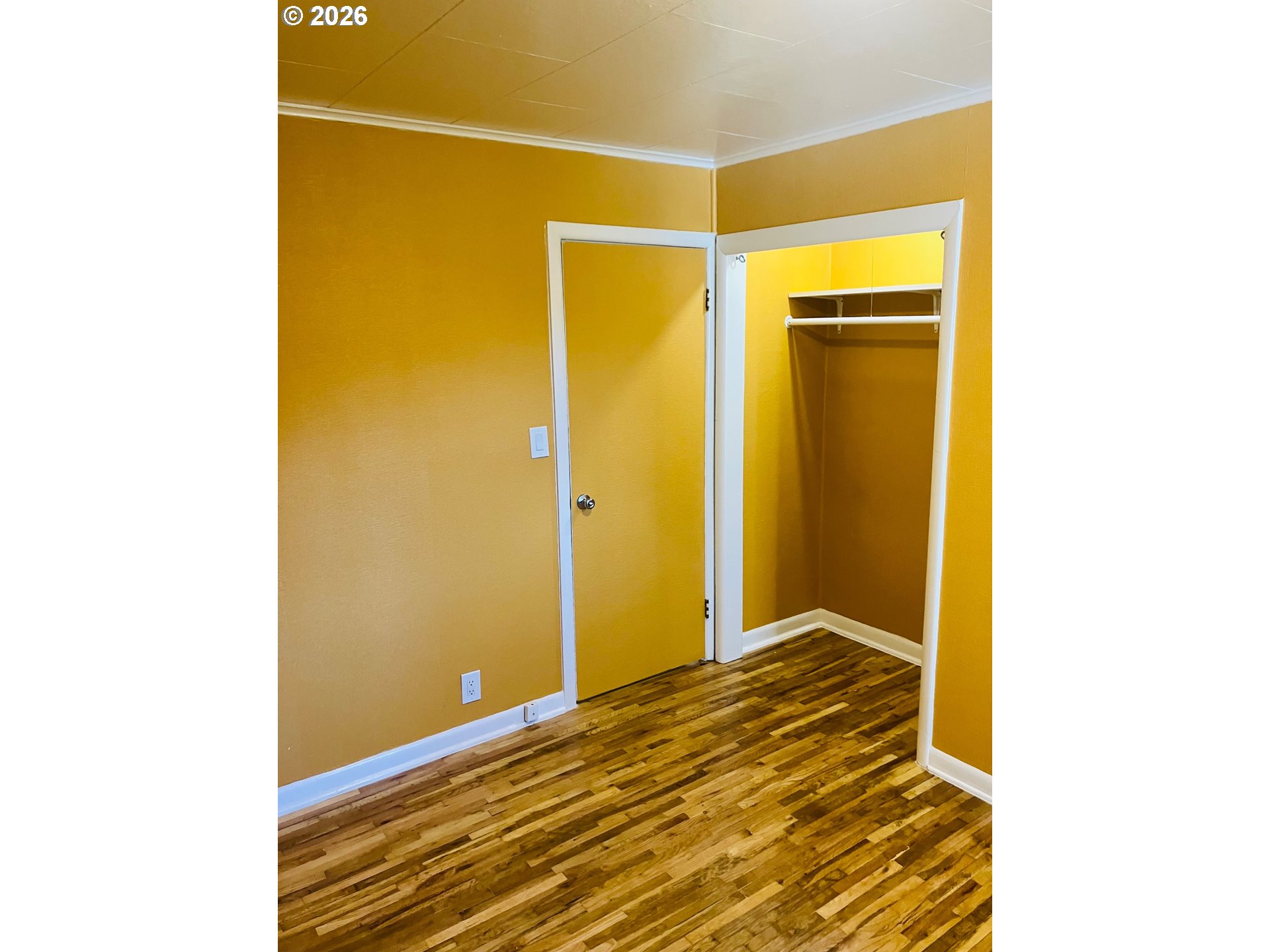 152 West C Street Springfield, OR 97477 - Photo 22 of 39