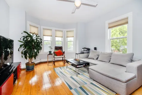 $4,900 | 53 Prince Street, Unit 3, Cambridge, MA 02139