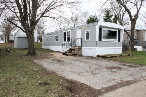 $33,000 | 5391 Granite Street, Loves Park, IL 61111
