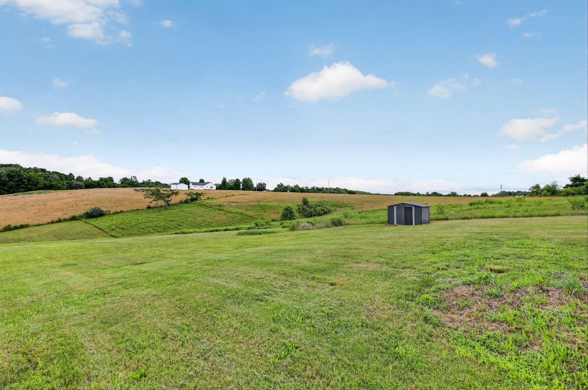 120 Driver Road Lafayette, TN 37083 - Photo 32 of 39 a view of an ocean