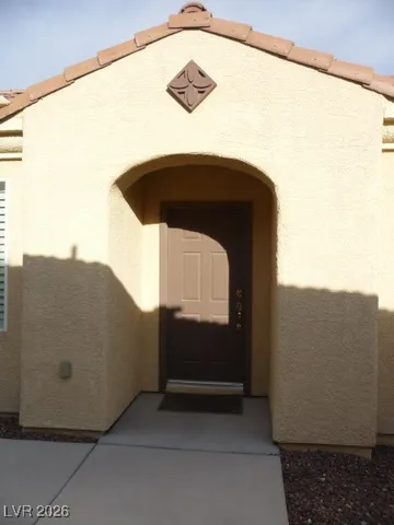 $2,095 | 7405 Port Charlotte Avenue, Las Vegas, NV 89131