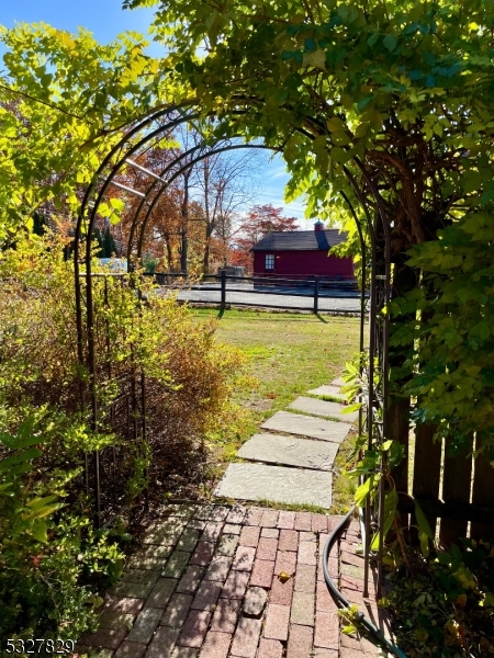 971 Pottersville Road Bedminster, NJ 07931 - Photo 18 of 25