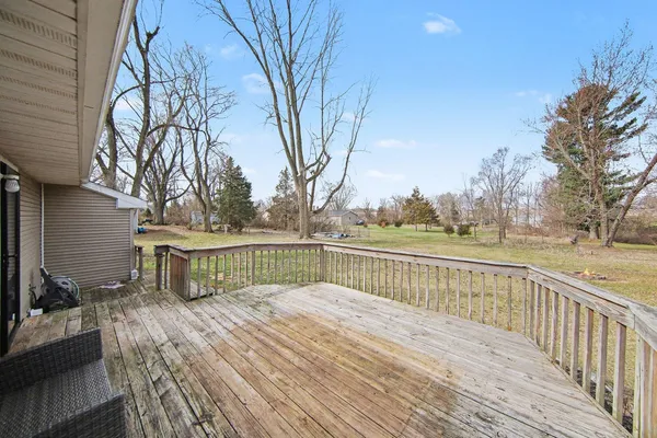 $189,900 | 164 Somerset Drive, Brooklyn, MI 49230