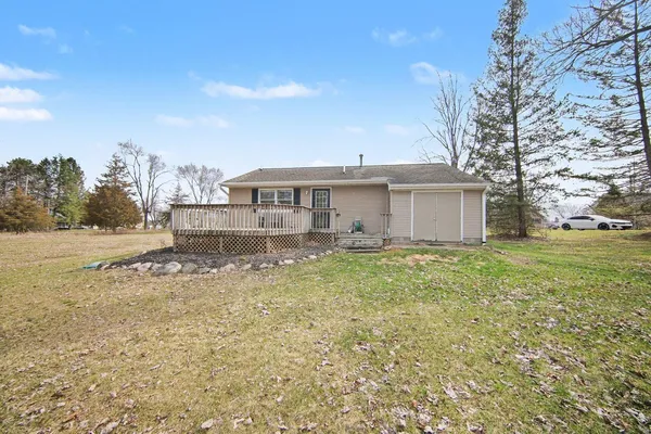 $189,900 | 164 Somerset Drive, Brooklyn, MI 49230