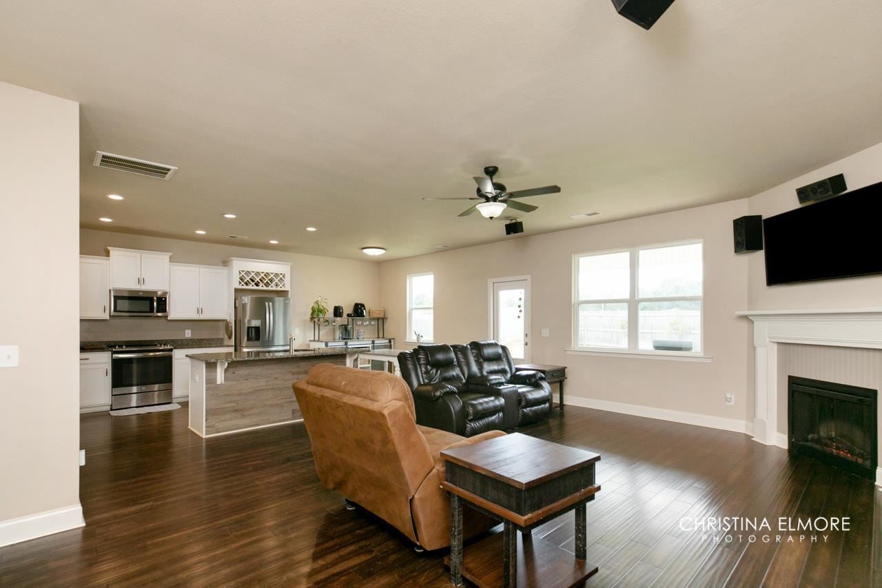 203 Rippling Water Way Perry, GA 31069 - Photo 8 of 42 Gallery Image 8