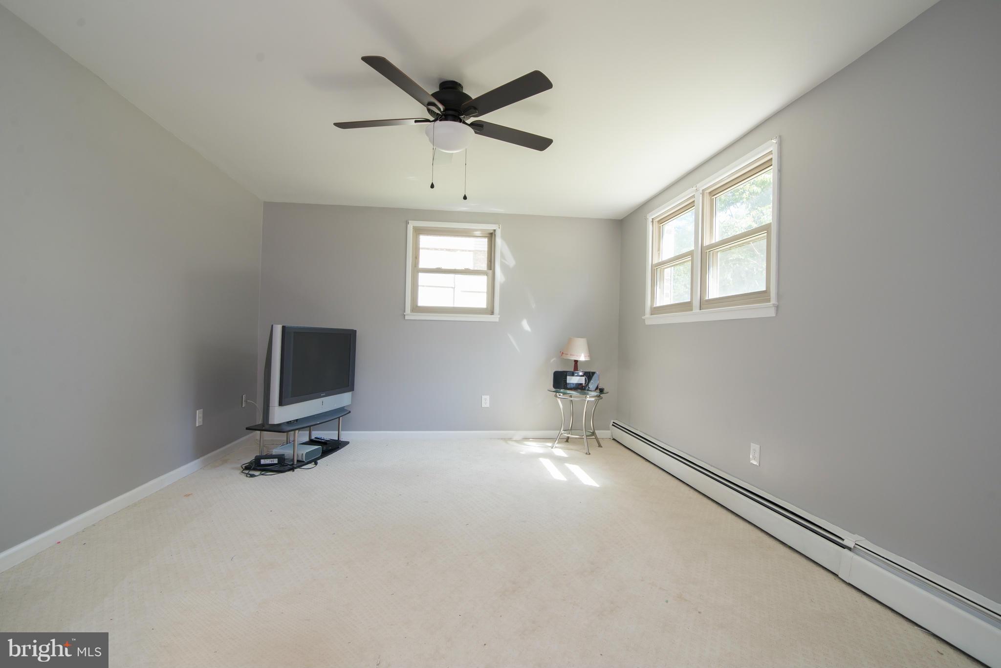 4216 Laurel Road Alexandria, VA 22309 - Photo 16 of 23 Interior (General)
